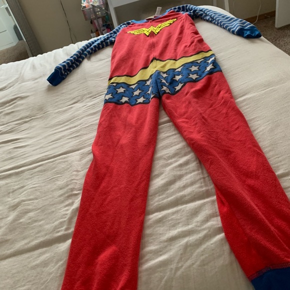 pj’s - Picture 1 of 4